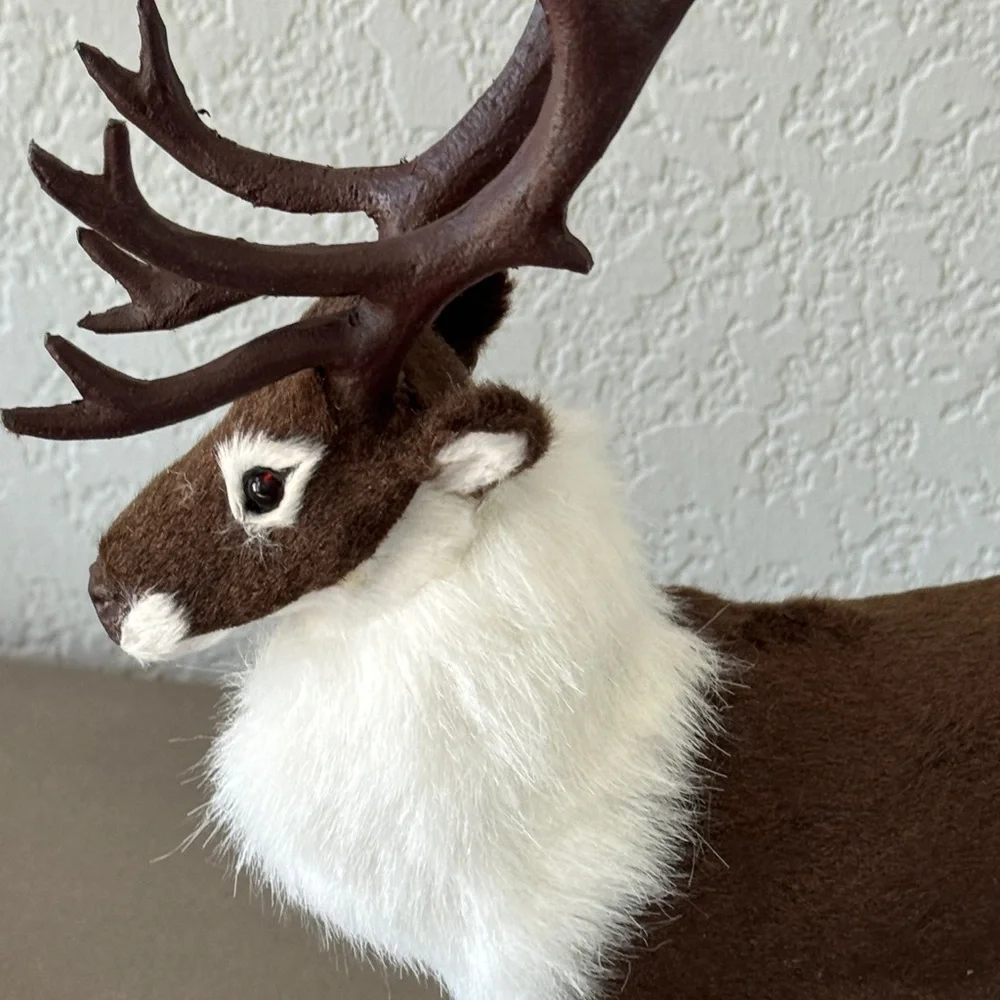 Byers’ Choice Reindeer Figurine | Handcrafted Christmas Holiday Decor - Picture 6 of 6